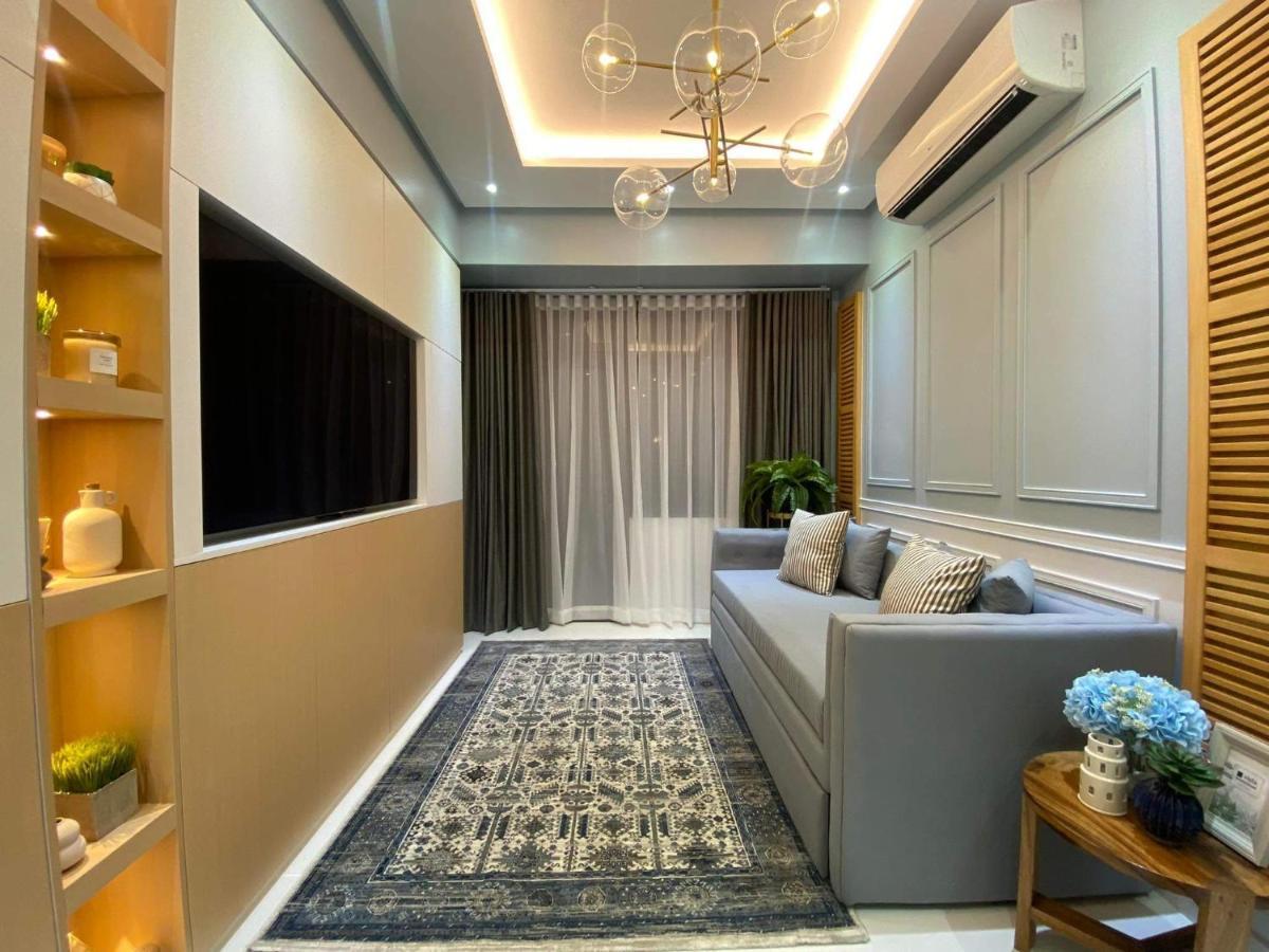 טאגיג The Florence At Mckinley Hill מראה חיצוני תמונה