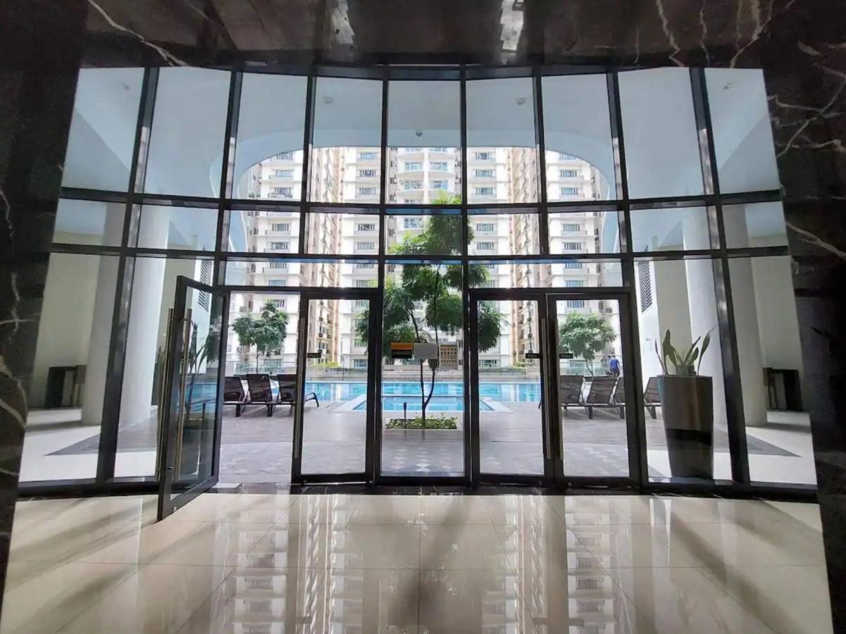 טאגיג The Florence At Mckinley Hill מראה חיצוני תמונה